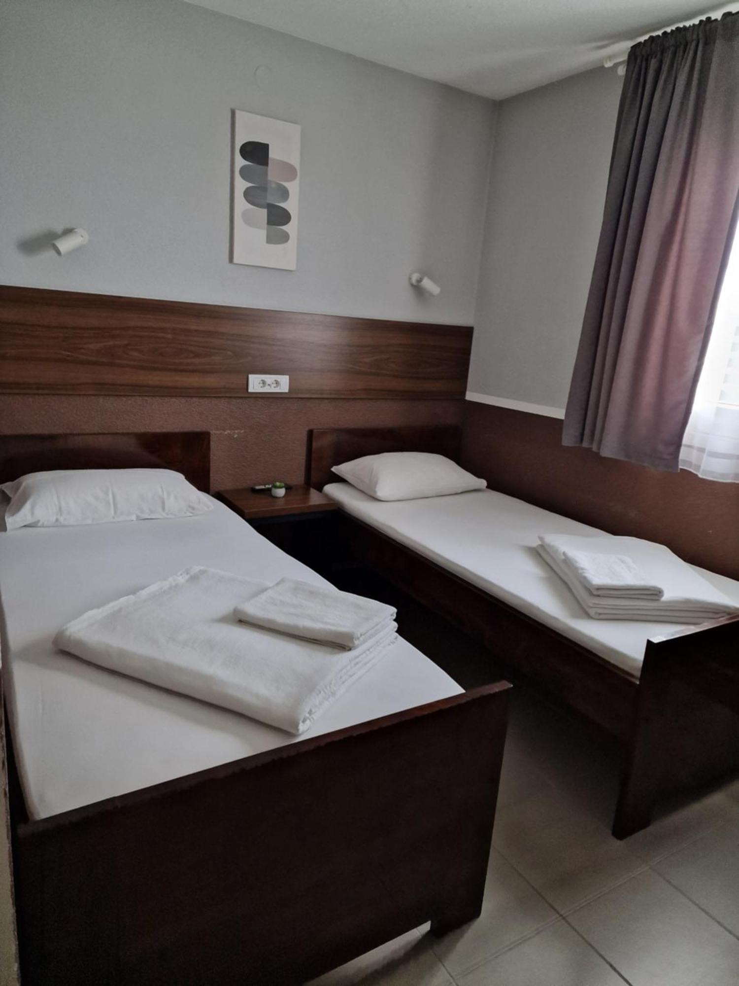 Hotel Djerdan 크랄레보 외부 사진